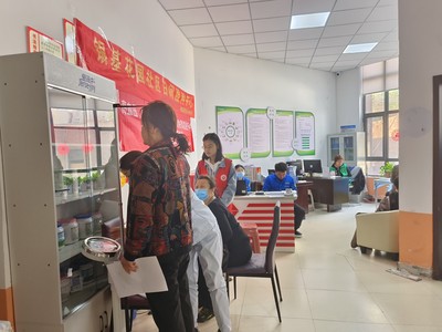 金水區(qū)未來路街道銀基花園社區(qū)健康義診進(jìn)網(wǎng)格活動(dòng) 營(yíng)養(yǎng)健康咨詢服務(wù)惠及居民